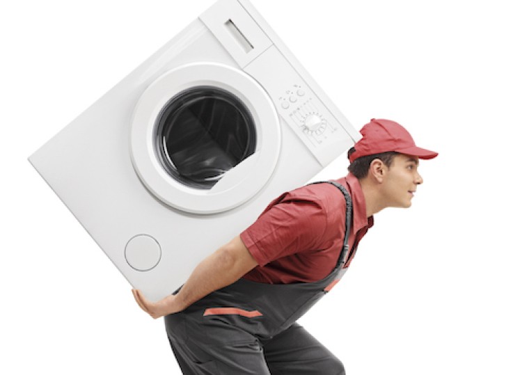 Besparen op bijzondere bijstand