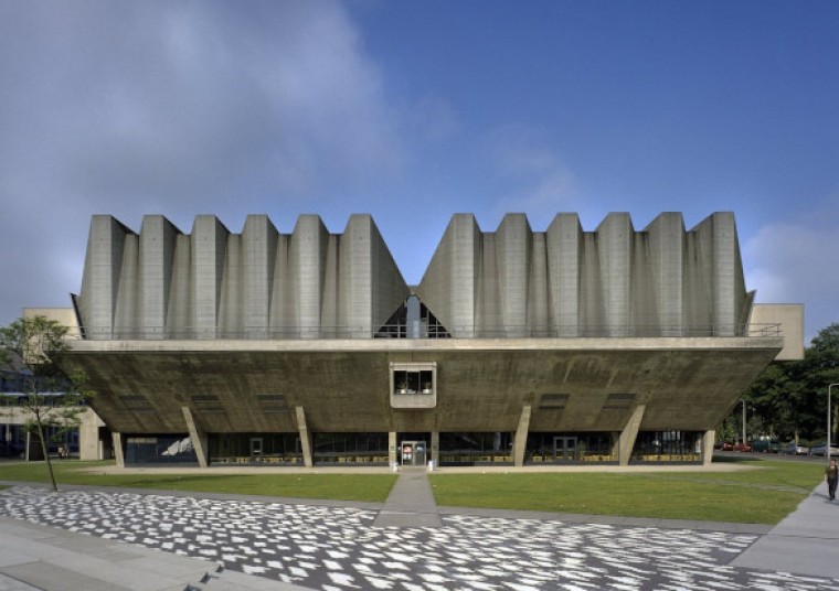 Bedrijf zoekt universiteit