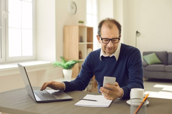 Knops: "Mede-overheden zelf verantwoordelijk voor toegankelijkheid apps"