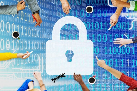 AP uit felle kritiek in jaarverslag op 'datahonger' van de overheid