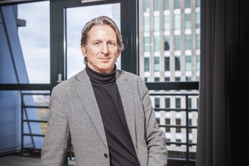 Ron Roozendaal wil open proces voor uitwerking digitaliseringsbeleid