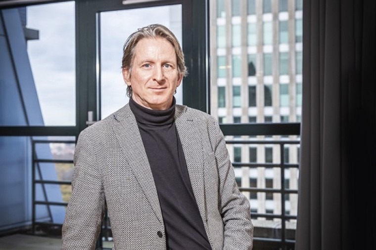 Ron Roozendaal wil open proces voor uitwerking digitaliseringsbeleid