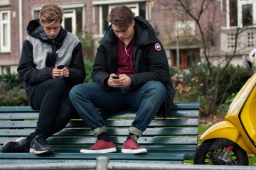 Kabinet wil Europese leeftijdsnorm voor gebruik sociale media