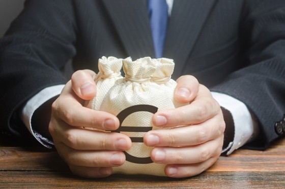 IT-budgetten grote overheidsprojecten fors overschreden