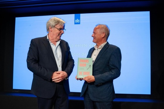 Arre Zuurmond gaat 'Dwars door de orde'