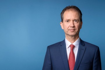 Minister: Géén inzet AI voor opsporing fouten WIA-uitkeringen