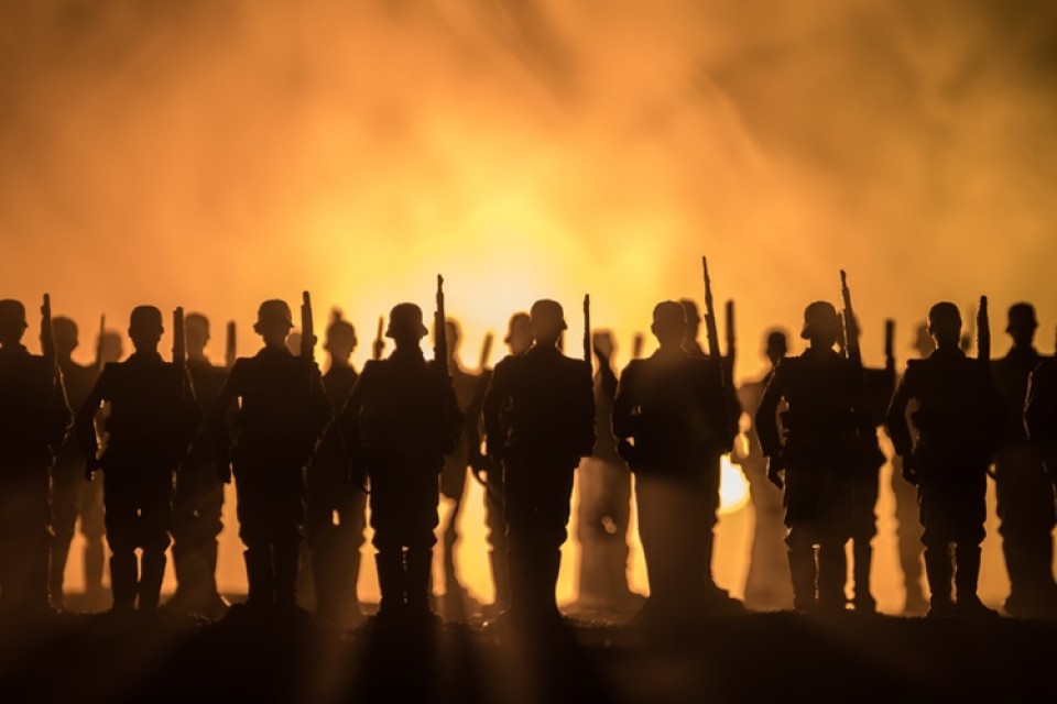 War,Concept.,Military,Silhouettes,Fighting,Scene,On,War,Fog,Sky
