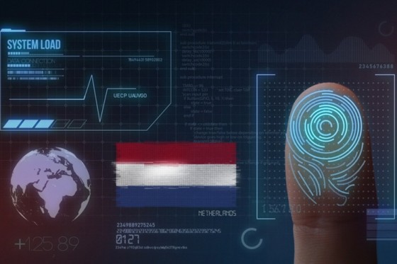 Er komt niet één register met zowel biografische als biometrische gegevens