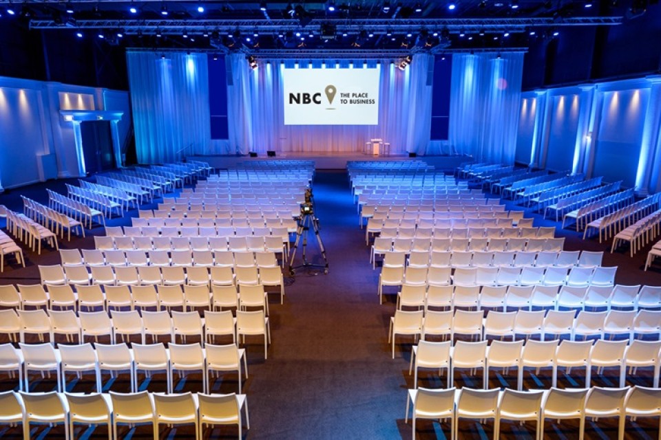 Lege zaal NBC congrescentrum in Nieuwegein