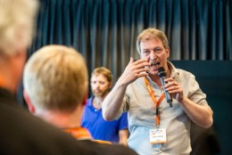 'We blijven lang hangen in de e'