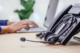 Wetenschappers geven antwoord op vragen bij AI-helpdesk