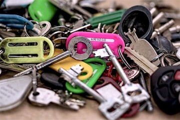 Kamer dwingt kader Idensys af