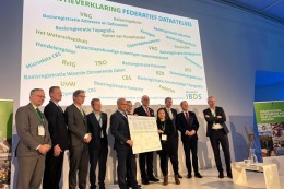 Intentieverklaring Federatief Datastelsel ondertekend