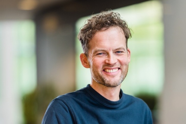 Partical: kortcyclische democratie in realtime realiseren