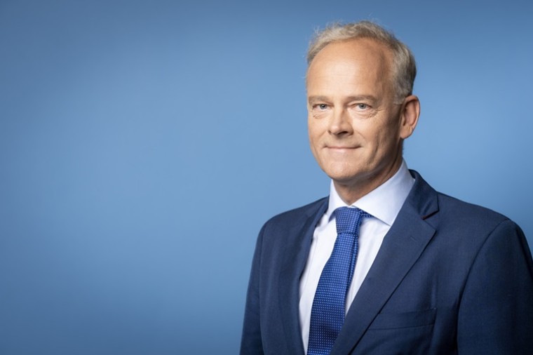 Staatssecretaris steunt alsnog lokaal draaien AI-modellen binnen de overheid