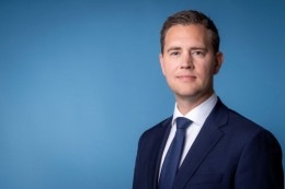 Minister van Financiën wint Big Brother Award