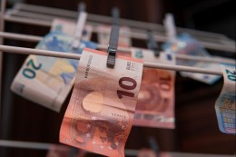 AP: Is uitvoering nieuwe anti-witwasregels echt effectief?