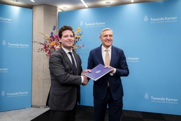 Weinig aandacht voor Digitale Zaken in het formatiestuk van D66 en CDA