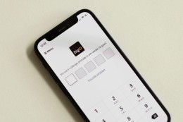 Prominenten starten juridische strijd tegen overname Solvinity
