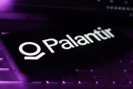 Europese ambtenarenvakbonden: strengere aanbestedingsregels voor bedrijven als Palantir