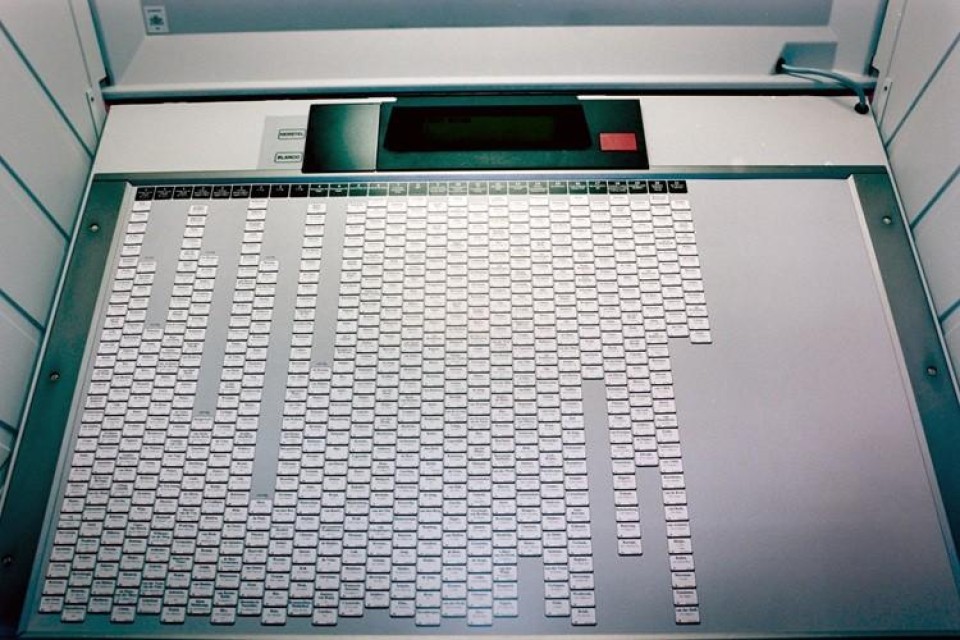 Stemcomputer in een stembureau in de gemeente Diemen in 1998. 