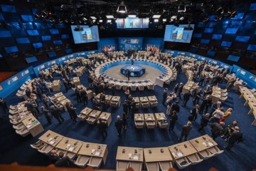 Hoe organiseer je een NAVO-top? 