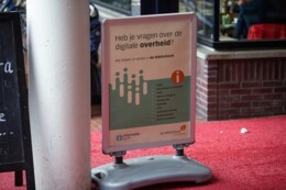Kabinet wil proactief te werk gaan om digitale inclusie te bevorderen