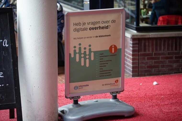 Kabinet wil proactief te werk gaan om digitale inclusie te bevorderen