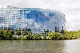 Europarlementariërs willen dat EU snel eigen AI ontwikkelt