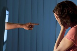 Handreiking moet ambtenaren beschermen tegen intimidatie en sancties