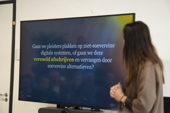 Soevereine techgiganten of open ecosystemen?