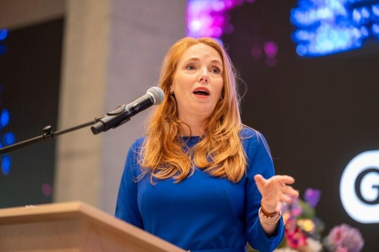 Staatssecretaris Willemijn Aerdts wil Nederland digitaal samen verder brengen