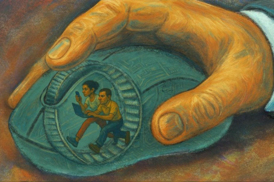 Een hand houdt een muis vast waarin twee mensen rennen in een rad, werken op computer en smartphone