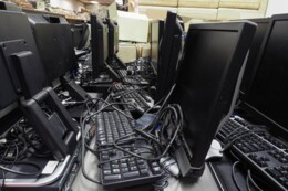 Gemeenten willen buitenlandse hardware kunnen weren bij aanbesteding