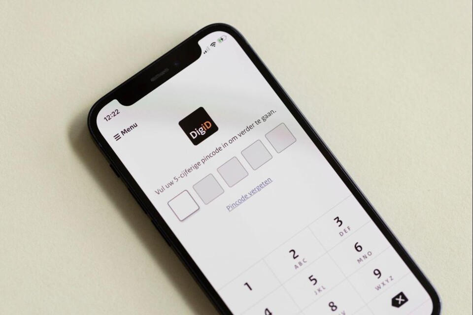 Smartphone met DigiD-app open