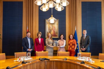 Toezichthouders roepen op tot versnelling digitale autonomie