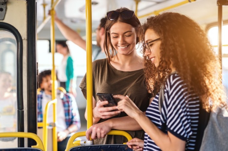Een nieuwe kijk op overheidsdiensten: 7 werkwijzen voor een proactieve overheid