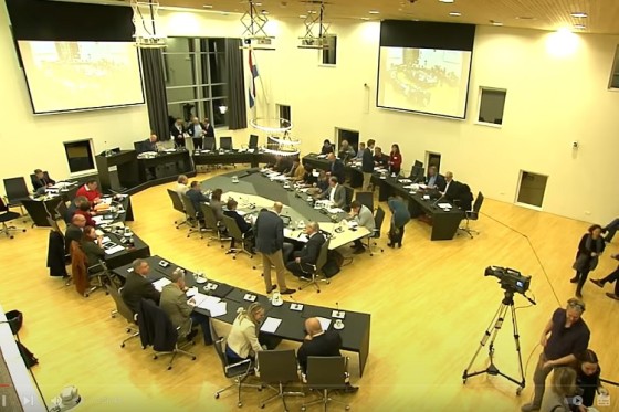 Wel of niet digitaal vergaderen?