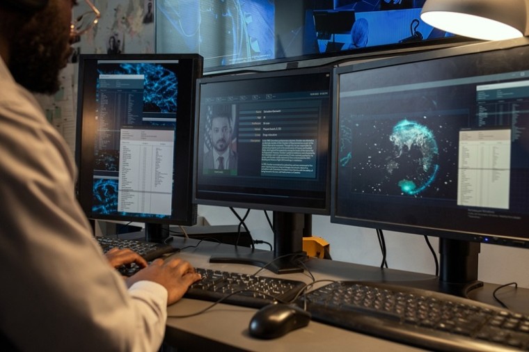 Raad van State: politie moet stoppen met bewaartermijn overtreden