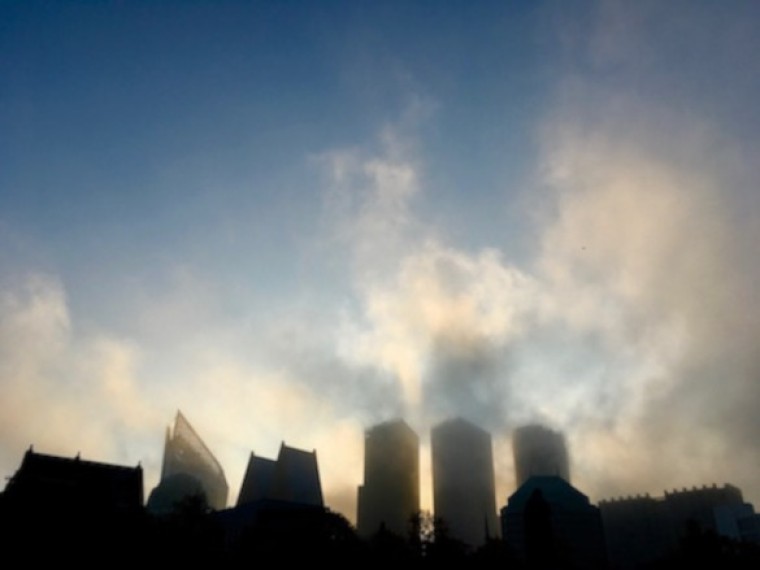 De overheid zit met haar hoofd in de cloud